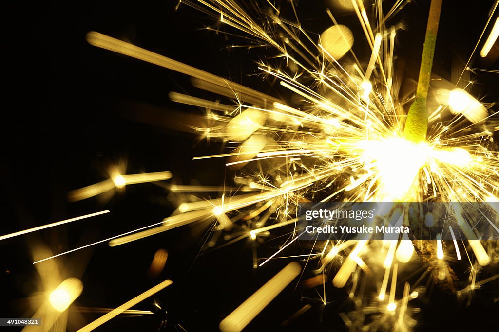 Fire sparkler