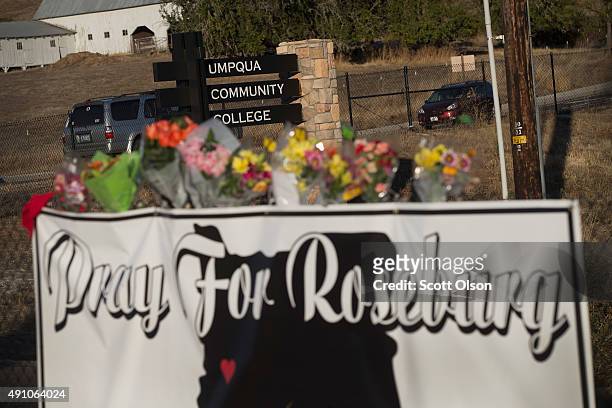 Sign sits along the road to Umpqua Community College on October 2, 2015 in Roseburg, Oregon. Yesterday 26-year-old Chris Harper Mercer went on a...