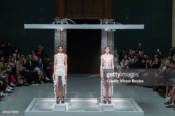 Model walks the runway during the Chalayan show as part of the Paris Fashion Week Womenswear Spring/Summer 2016 on October 2, 2015 in Paris, France.