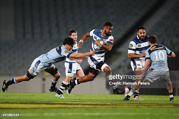 Lolagi Visinia of Auckland makes a break during the round eight ITM Cup match between Auckland and Northland at Eden Park on October 3, 2015 in...