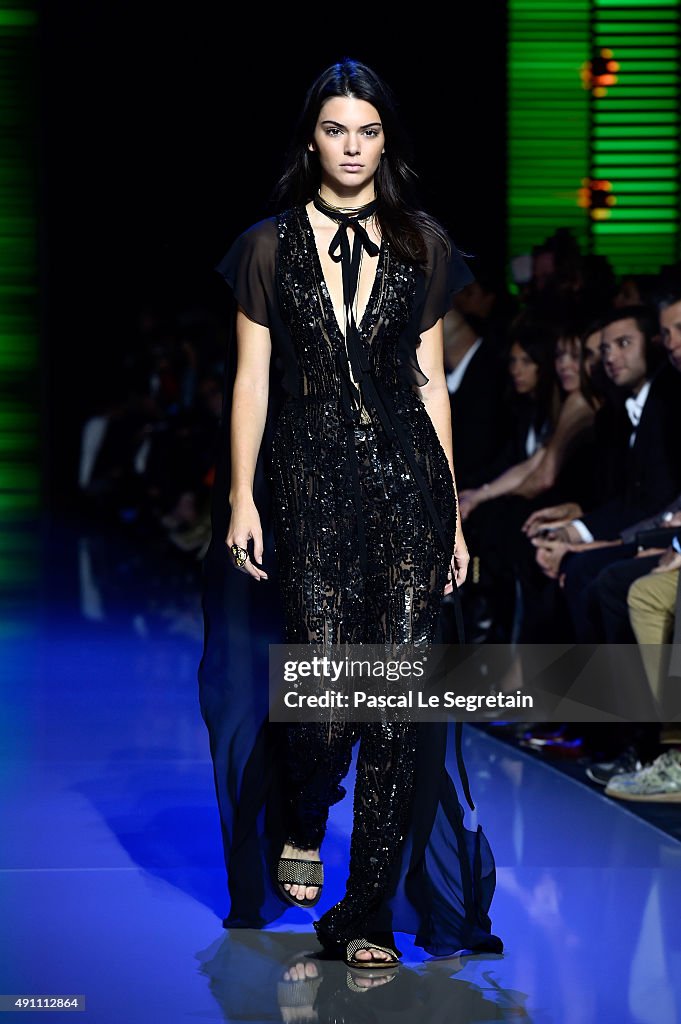 Elie Saab : Runway - Paris Fashion Week Womenswear Spring/Summer 2016