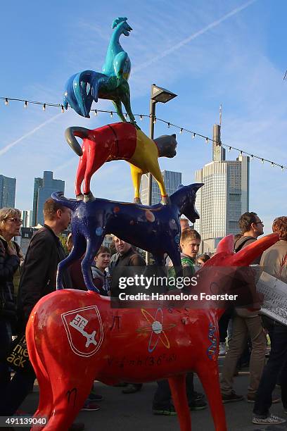 The Bremer Stadtmusikanten at the 25th anniversary citizens festival of German reunification on October 3, 2015 in Frankfurt, Germany. On October 3...