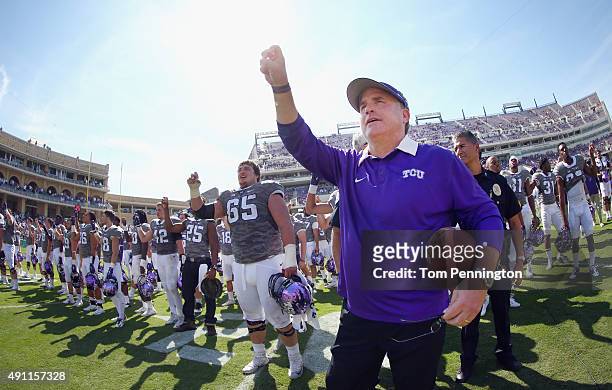 Head coach Gary Patterson of the TCU Horned Frogs celebrates with his team after the Horned Frogs beat the Texas Longhorns 50-7 at Amon G. Carter...