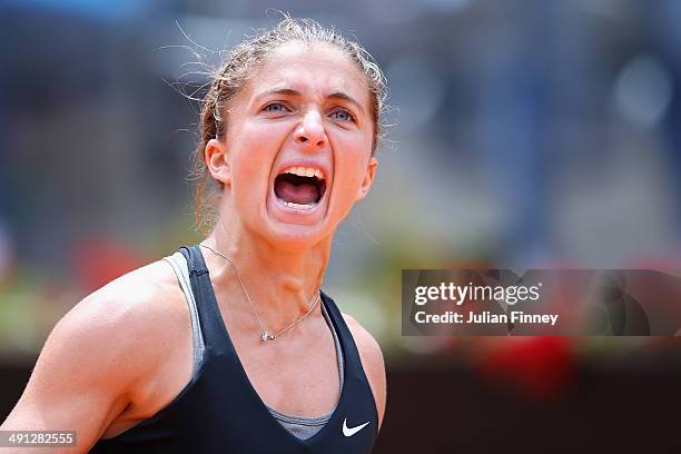 Sara Errani of Italy celebrates defeating Li Na of China during day six of the Internazionali BNL d'Italia tennis 2014 on May 16, 2014 in Rome, Italy.