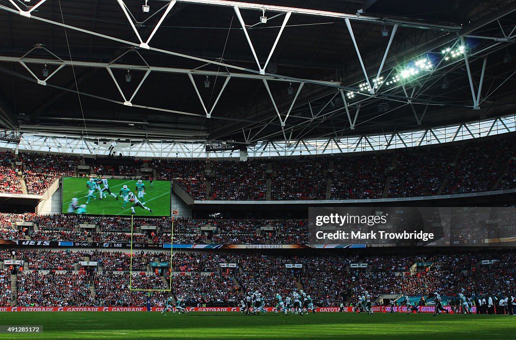 Miami Dolphins v New York Jets