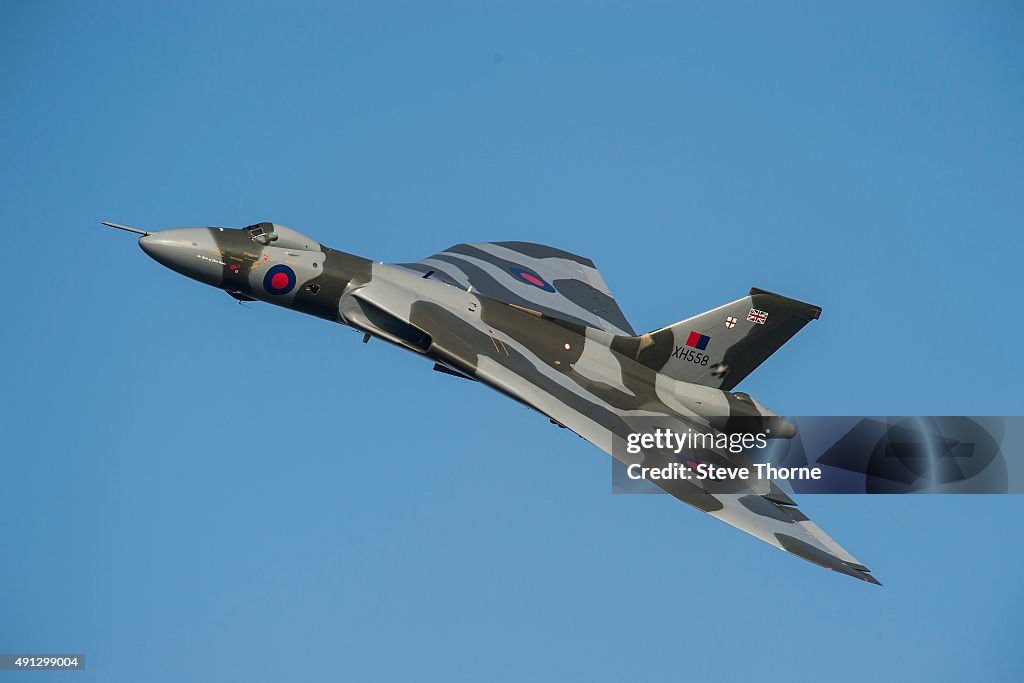 XH558 Vulcan Bomber Makes Final Public Display Flight