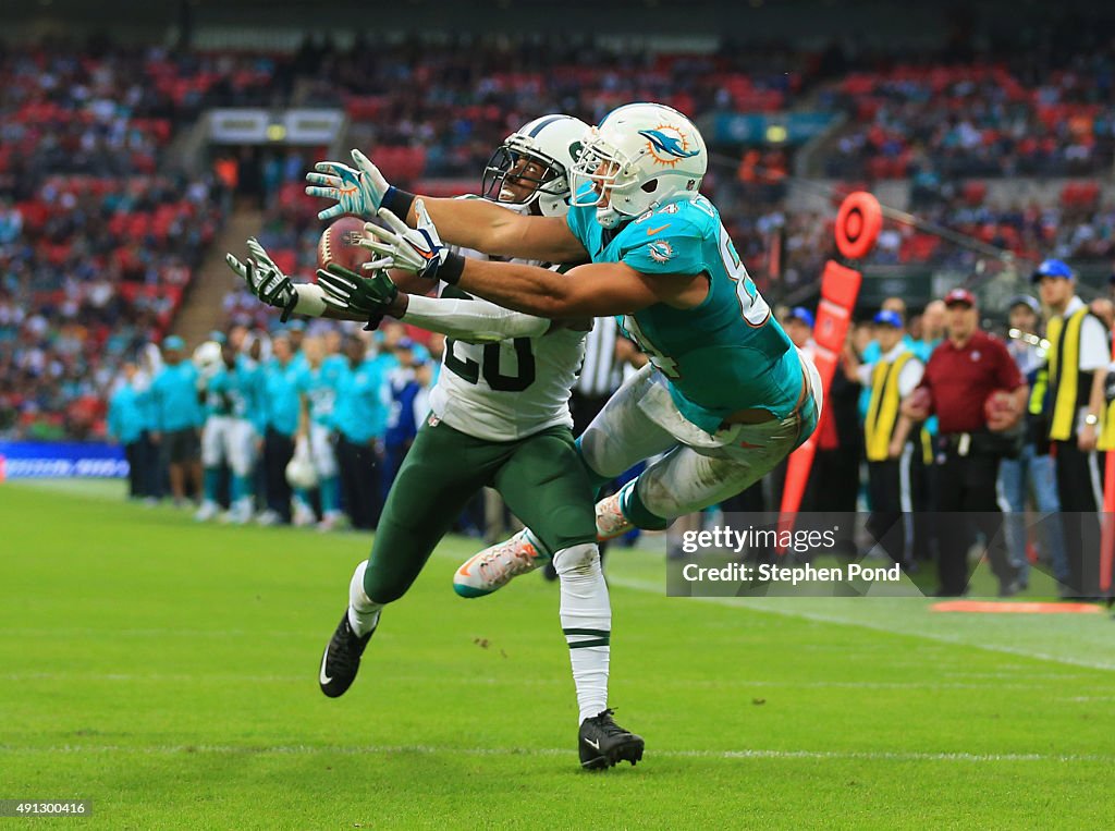 Miami Dolphins v New York Jets