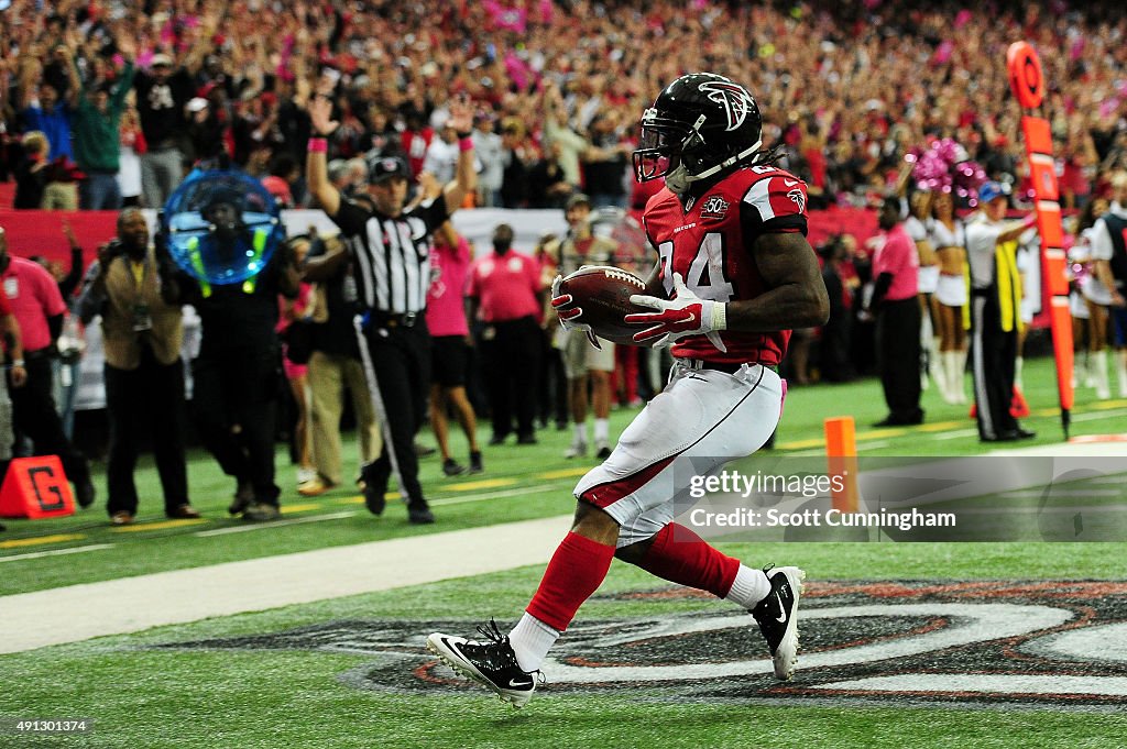 Houston Texans v Atlanta Falcons