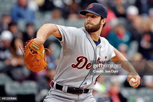 Daniel Norris of the Detroit Tigers pitches against the Chicago White Sox during the first inning at U.S. Cellular Field on October 4, 2015 in...