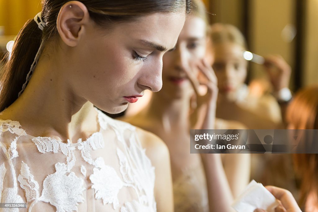 Kaviar Gauche : Backstage - Paris Fashion Week Womenswear Spring/Summer 2016