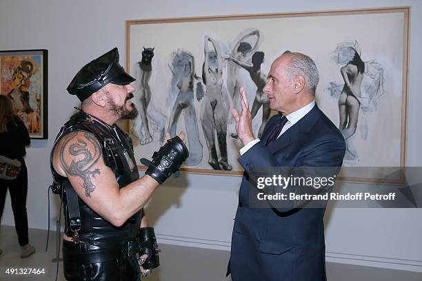 Peter Marino and Bernard Ruiz-Picasso attend the 'Picasso Mania' : Press Preview. Held at Grand Palais on October 4, 2015 in Paris, France.