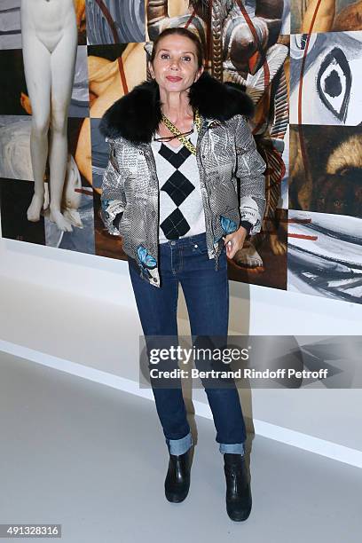 Actress Victoria Abril attends the 'Picasso Mania' : Press Preview. Held at Grand Palais on October 4, 2015 in Paris, France.