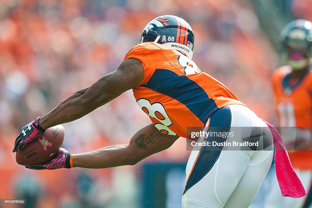 Minnesota Vikings v Denver Broncos