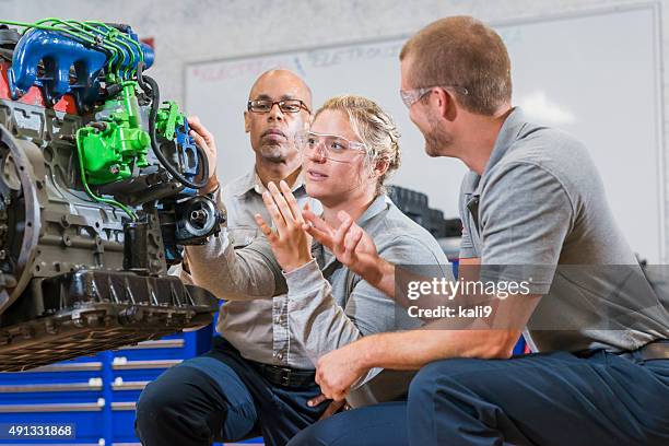 Car Mechanic Learning 676 Auto Mechanic Training Stock Photos, High-Res Pictures, and Images ...