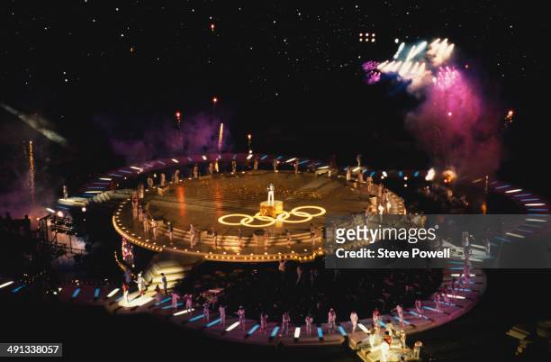 American singer Lionel Richie performs a nine-minute version of his song 'All Night Long' at the closing ceremony of the 1984 Summer Olympics at the...