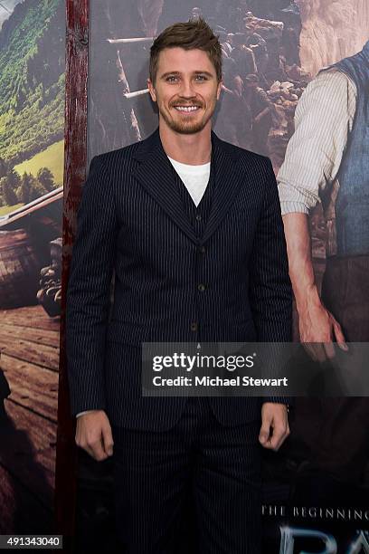 Actor Garrett Hedlund attends the "Pan" New York premiere at Ziegfeld Theater on October 4, 2015 in New York City.