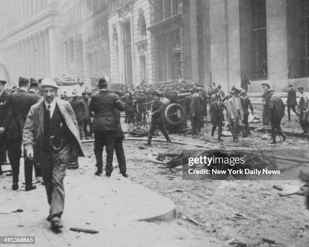 Bombing Rampage Wall Street Bombing Photos and Premium High Res Pictures - Getty Images
