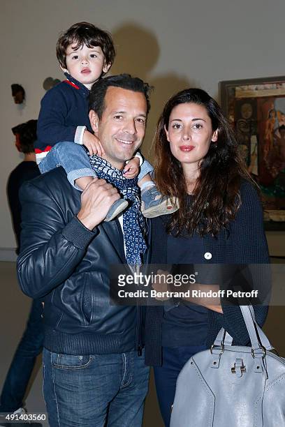Host Olivier Carreras with his Family attend the 'Picasso Mania' : Press Preview. Held at Grand Palais on October 4, 2015 in Paris, France.