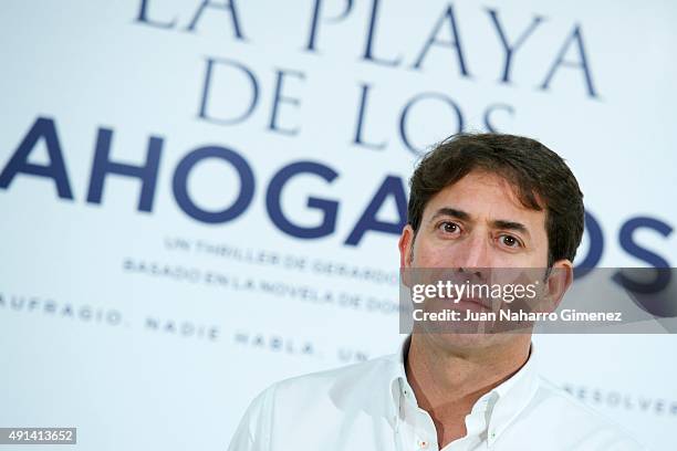 Spanish actor Antonio Garrido attends 'La Playa de los Ahogados' photocall at Princesa Cinema on October 5, 2015 in Madrid, Spain.