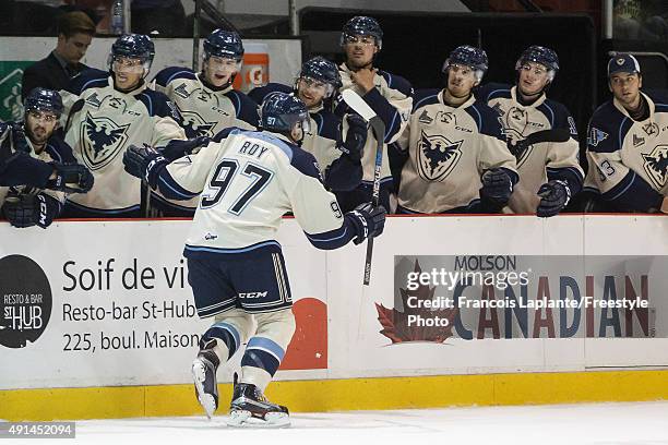 Jeremy Roy of the Sherbrooke Phoenix celebrates a goal at the bench against the Gatineau Olympiques on September 27, 2015 at Robert Guertin Arena in...