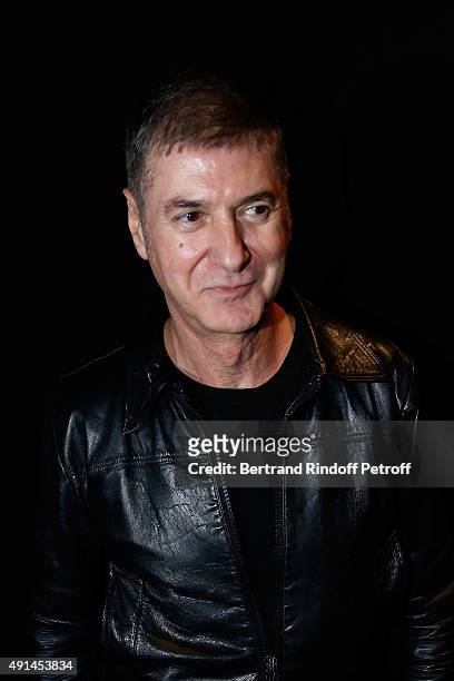 Singer Etienne Daho attends the Saint Laurent show as part of the Paris Fashion Week Womenswear Spring/Summer 2016 on October 5, 2015 in Paris,...