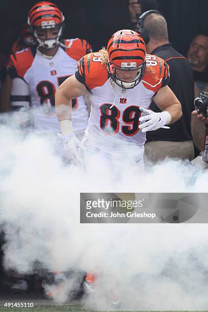 Ryan Hewitt of the Cincinnati Bengals takes the field for the game against the San Diego Charger at Paul Brown Stadium on September 20, 2015 in...