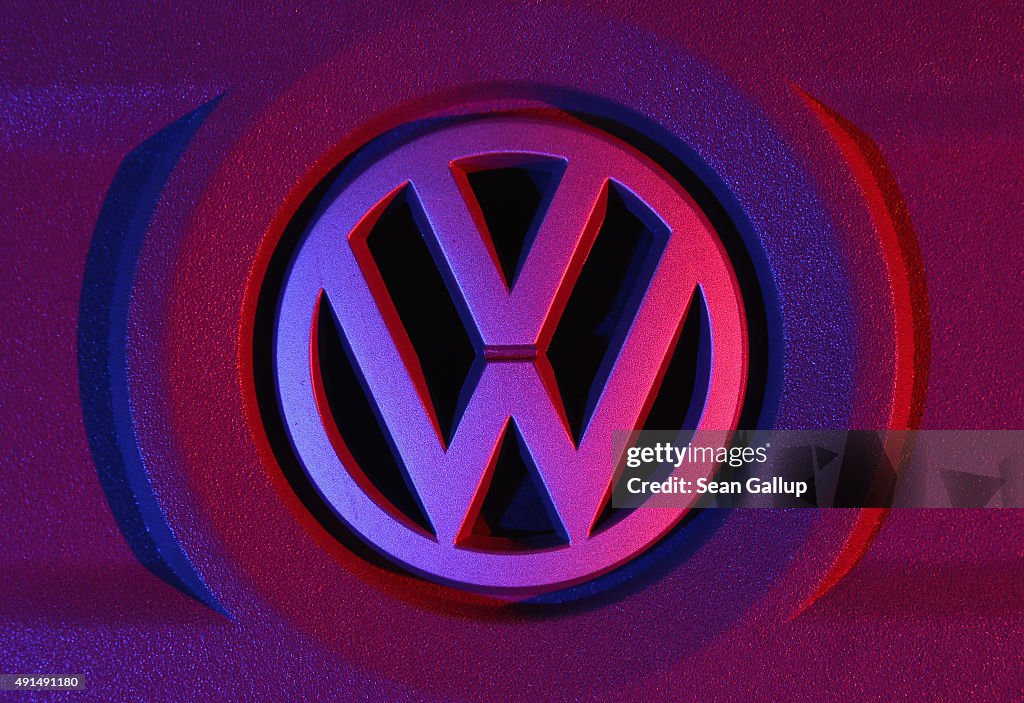 Volkswagen Wrestles With Diesel Emissions Scandal
