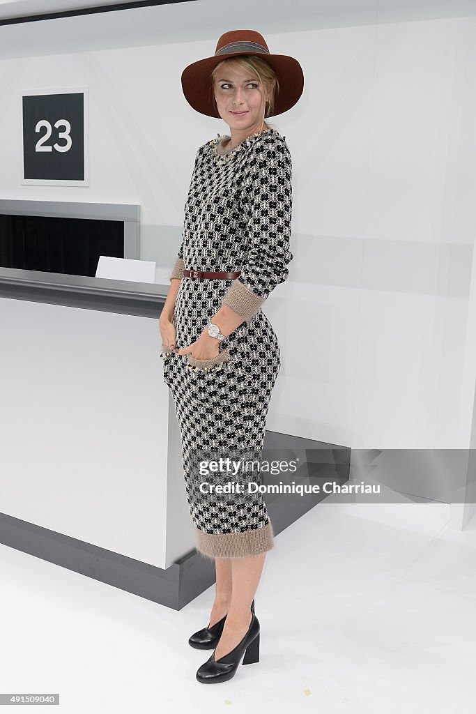 Chanel : Front Row - Paris Fashion Week Womenswear Spring/Summer 2016