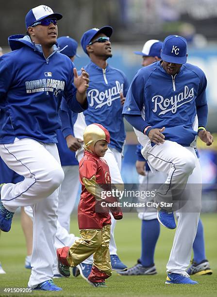Isai Rojas Muchacho De Hierro Photos and Premium High Res Pictures - Getty Images