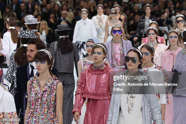 Model walks the runway during the Chanel show as part of the Paris Fashion Week Womenswear Spring/Summer 2016 on October 6, 2015 in Paris, France.