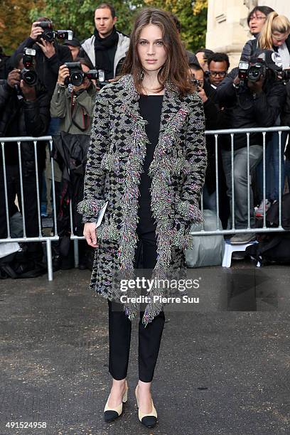 Marine Vatch arrives at the Chanel show as part of the Paris Fashion Week Womenswear Spring/Summer 2016 on October 6, 2015 in Paris, France.