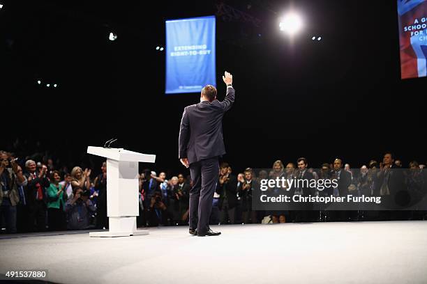 Health Secretary Jeremy Hunt delivers his keynote speech to delegates during the Conservative Party Conference on October 6, 2015 in Manchester,...