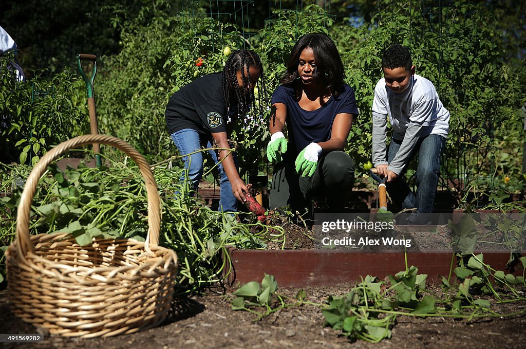 First Lady Michelle Obama Hosts Students For The Fall Harvest Of The White House Kitchen Garden