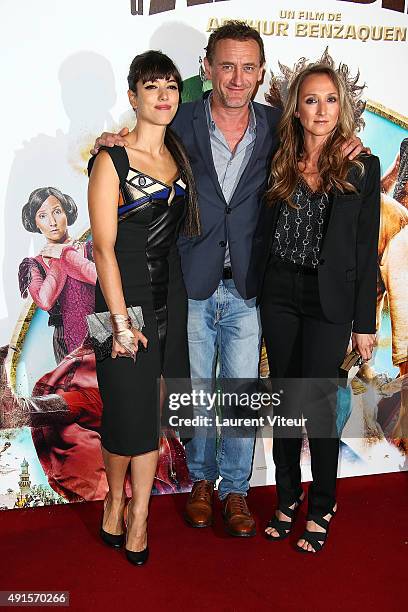 Actress Vanessa Guide, Actor Jean-Paul Rouve and Actress Audrey Lamy attend 'Les Nouvelles Aventures D'Aladin' Premiere at Le Grand Rex on October 6,...