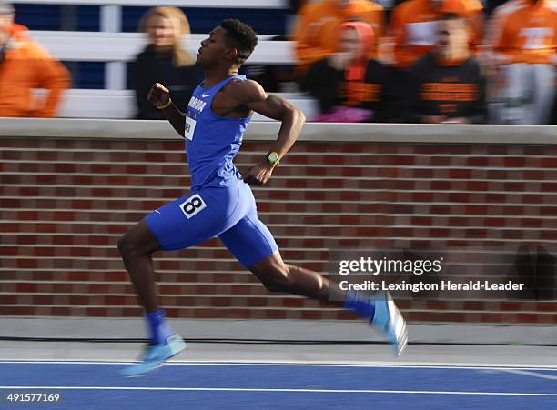 Dedric Mathis 13 Dedric Dukes Photos & High Res Pictures - Getty Images