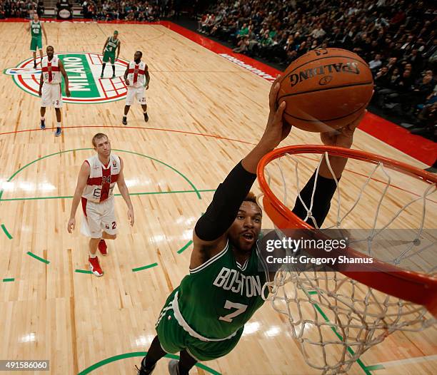 Jared Sullinger of the Boston Celtics dunks against Emporio Armani Milano as part of the 2015 Global Games on October 6, 2015 at the Mediolanum...