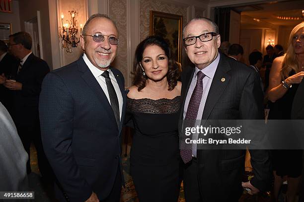 Emilio Estefan, Gloria Estefan and Dr. Barth A. Green attend the 30th Annual Great Sports Legends Dinner to benefit The Buoniconti Fund to Cure...