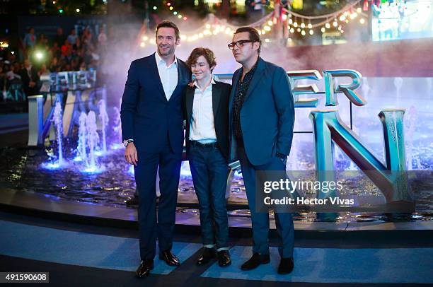 Hugh Jackman, Levi Miller and Joe Wright during a red carpet to present the movie 'Peter Pan' at Toreo Parque Central on October 06, 2015 in Mexico...