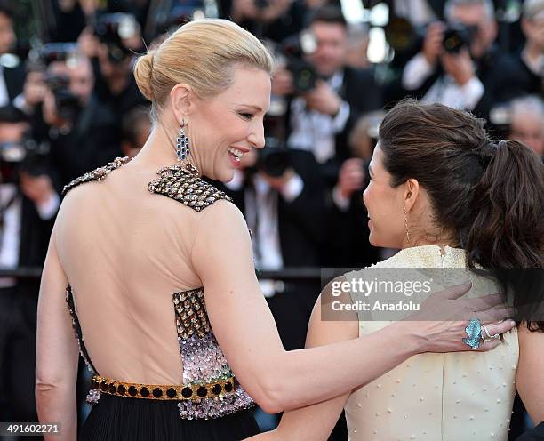 Australian actress Cate Blanchett and US actress America Ferrera attend the 'How To Train Your Dragon 2' premiere during the 67th Annual Cannes Film...