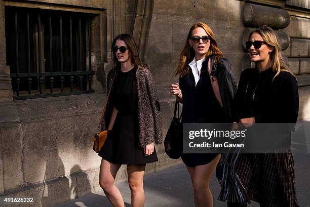 General view on Rue Rivoli as guests arrive before the Dior show during Paris Fashion Week - Womenswear Spring/Summer 2016 on October 2, 2015 in...