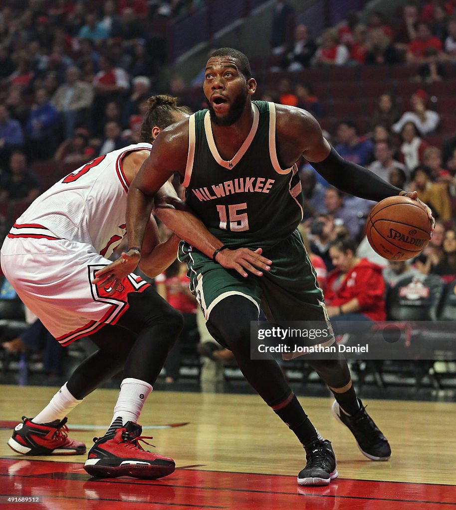 Milwaukee Bucks v Chicago Bulls