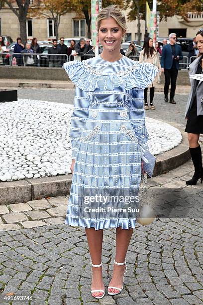 Lala Rudge arrives at the Miu Miu show as part of the Paris Fashion Week Womenswear Spring/Summer 2016 on October 7, 2015 in Paris, France.