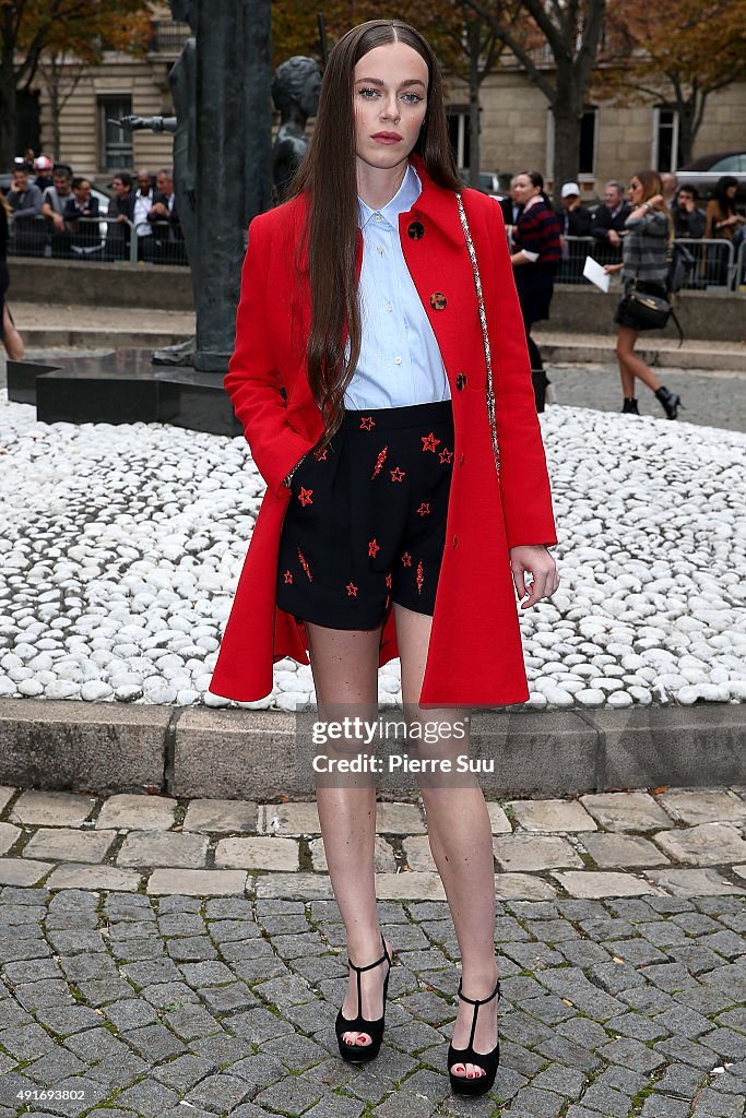 Celebrities Sightings At Paris Fashion Week - Ready To Wear S/S 2016 : Day Nine