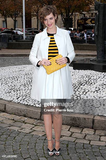 Louise Bourgoin arrives at the Miu Miu show as part of the Paris Fashion Week Womenswear Spring/Summer 2016 on October 7, 2015 in Paris, France.