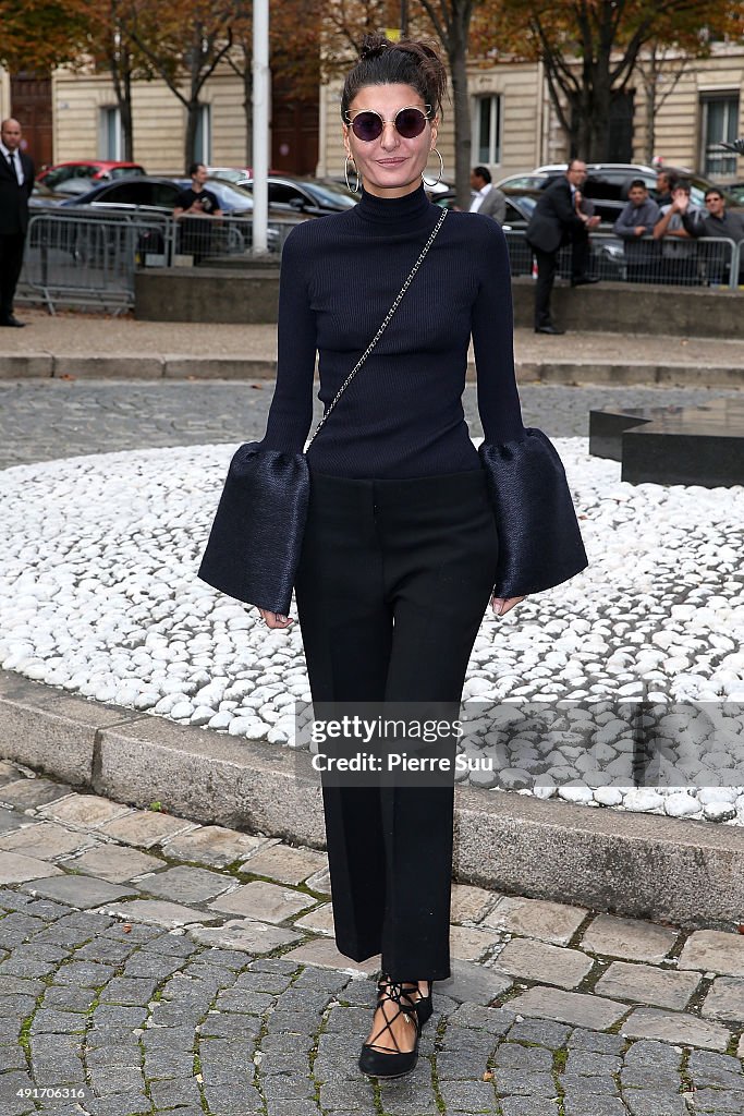 Miu Miu : Outside Arrivals - Paris Fashion Week Womenswear Spring/Summer 2016