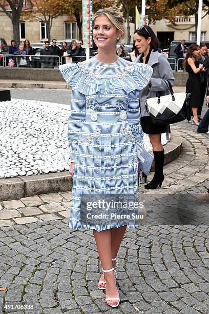 Lala Rudge arrives at the Miu Miu show as part of the Paris Fashion Week Womenswear Spring/Summer 2016 on October 7, 2015 in Paris, France.