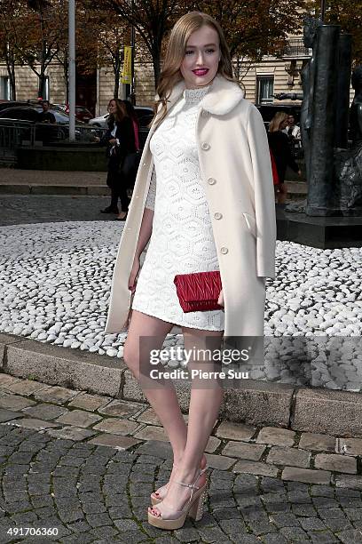 Maddison Brown arrives at the Miu Miu show as part of the Paris Fashion Week Womenswear Spring/Summer 2016 on October 7, 2015 in Paris, France.