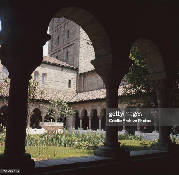 The garden of The Cloisters in New York City, USA, circa 1960.