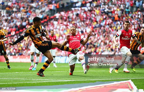 Curtis Davies of Hull City scores their second goal during the FA Cup with Budweiser Final match between Arsenal and Hull City at Wembley Stadium on...