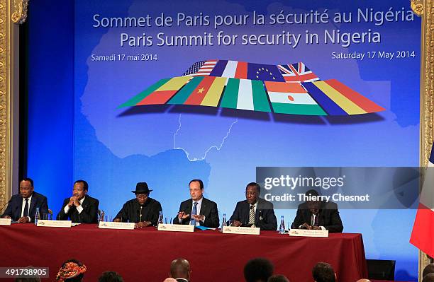 Niger's president Mahamadou Issoufou, Cameroon's president Paul Biya, Nigeria's president Goodluck Jonathan, French president Francois Hollande,...